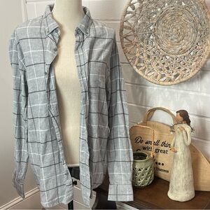 Croft & Barrow Button Up Flannel Size Medium